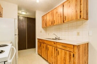 Amenities: Park Views • Security Cameras • Heat & Water Included Suite & Building: Newly renovated b... (image 5)