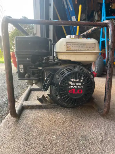1800 watt HONDA Generator, gas