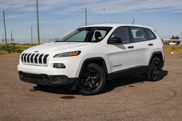 2018 Jeep Cherokee SPORT EDITION AUTOMATIC LOW KMS in Cars & Trucks in Strathcona County