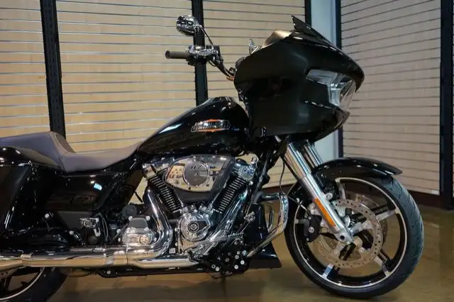 2025 Harley-Davidson FLTRX - Road Glide in Sport Touring in Lethbridge - Image 6