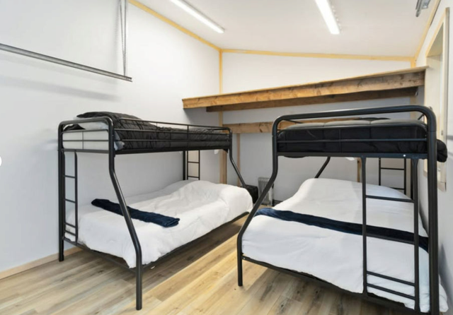 27 Crooked Lake - Stunning Lakefront Home for Rent - Short Term  in Long Term Rentals in Bridgewater - Image 15