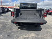 Jeep**Gladiator**Overland**3.6L**V6**4x4**Automatic**Leather Seats**Heated Seats**Heated Steering Wh... (image 9)