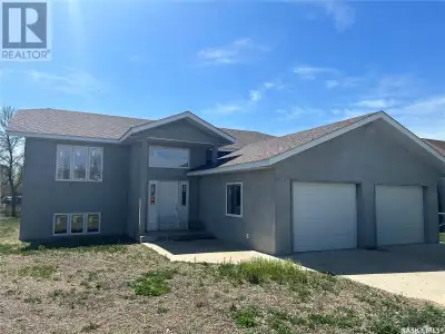 Welcome to this unique opportunity that is 117 Carson Bay in Lampman. Dreamed of owing a new home, b...