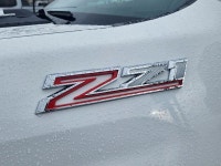 6.6L V8 | Z71 OFF-ROAD PACKAGE | HEATED FRONT SEATS | LEATHER | HEATED STEERING WHEEL | POWER DRIVER... (image 6)