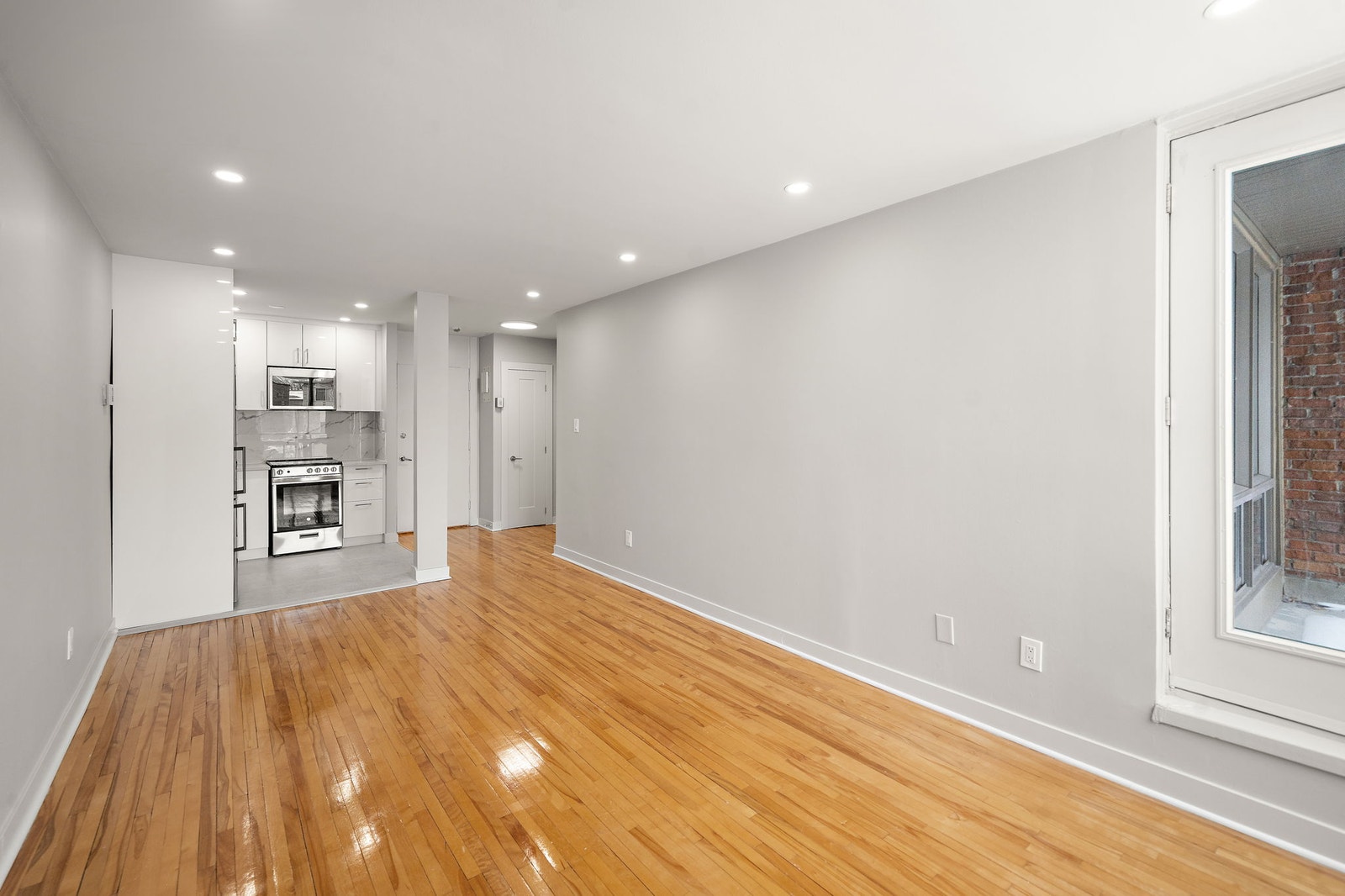 9369 Boulevard LaSalle — photo 2