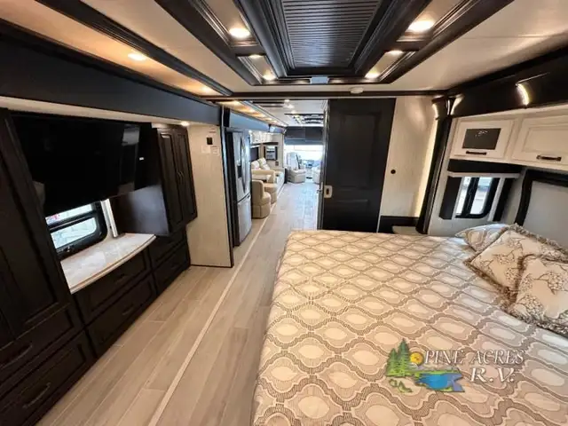 2025 Newmar Dutch Star 4325 Diesel Pusher in RVs & Motorhomes in Moncton - Image 63