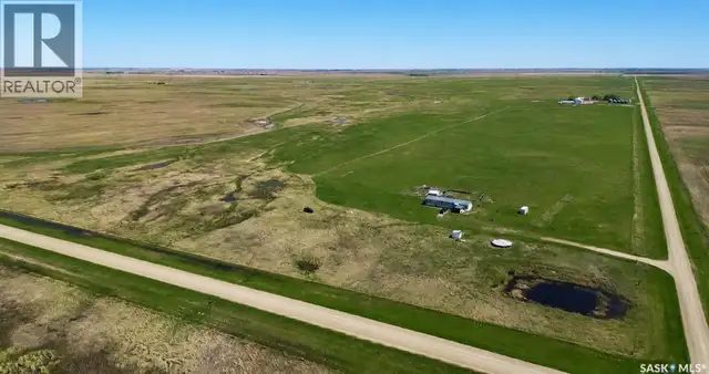 RM of Sarnia Acreage Farmland Sarnia Rm No. 221, Saskatchewan in Houses for Sale in Moose Jaw - Image 2