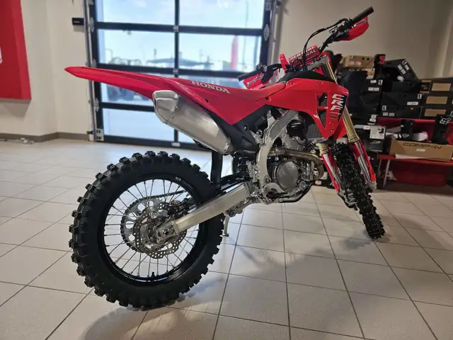 2025 Honda CRF250RX MOTOCROSS/CROSS COUNTRY in Dirt Bikes & Motocross in Grande Prairie - Image 5