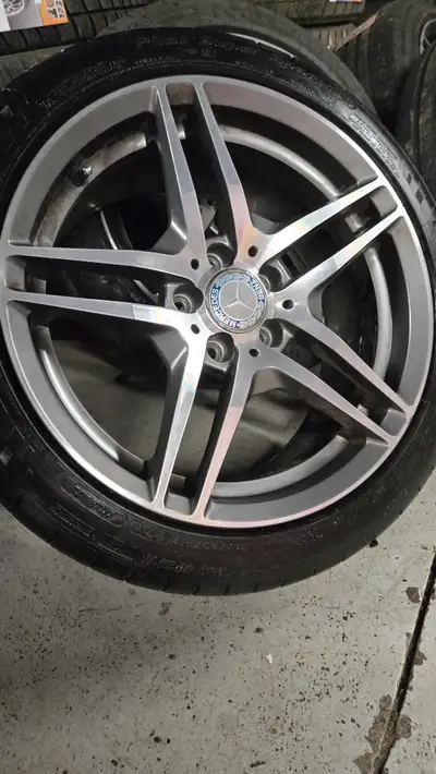This package is off a C class Mercedes and rims are almost new condition tires are next to new shape...