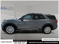 2024 Ford Explorer Limited Experience the Ford Explorer Limited with just 15373 km, finished in a sh... (image 4)
