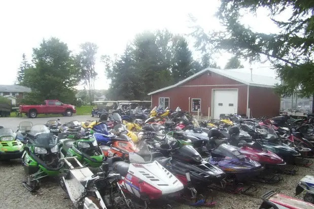 Used Snowmobile Parts. Wrecking | Recycling | Salvage in Snowmobiles Parts, Trailers & Accessories in London - Image 3