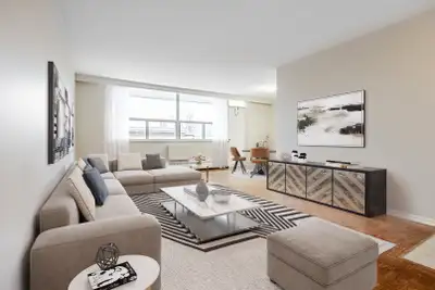 2 Bedroom Apartment For Rent - Old South-Wortley