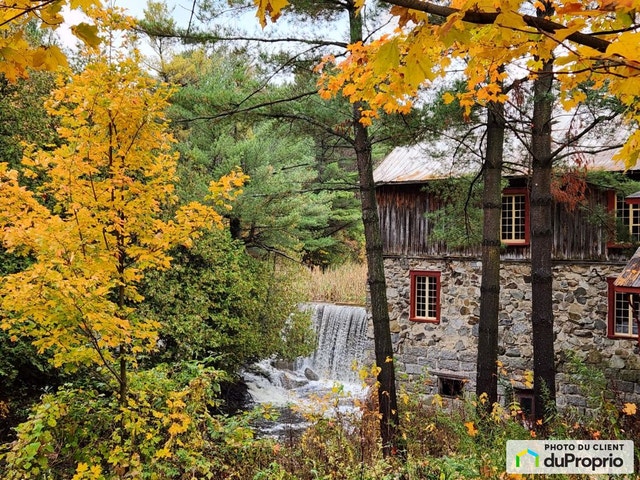 $1,295,000 - Acreage / Hobby Farm / Ranch for sale — photo 1