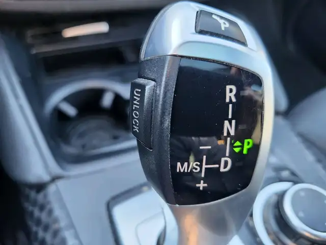 2014 BMW X6 AWD 4dr xDrive50i in Cars & Trucks in Oakville / Halton Region - Image 24