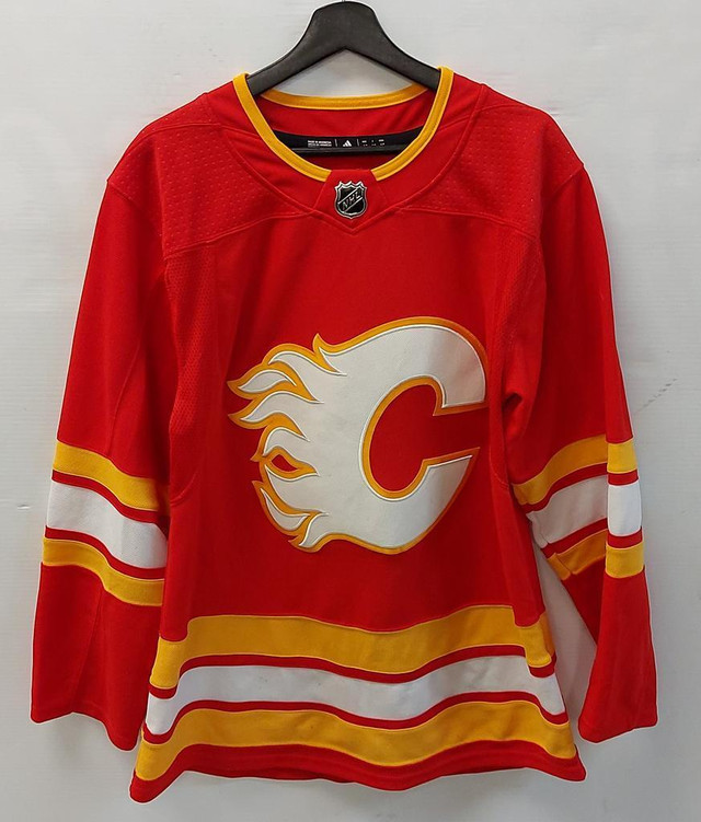 (80120-1) Calgary Flames Adidas DW4816 Game Ready Jersey **AS IS in Other in Calgary