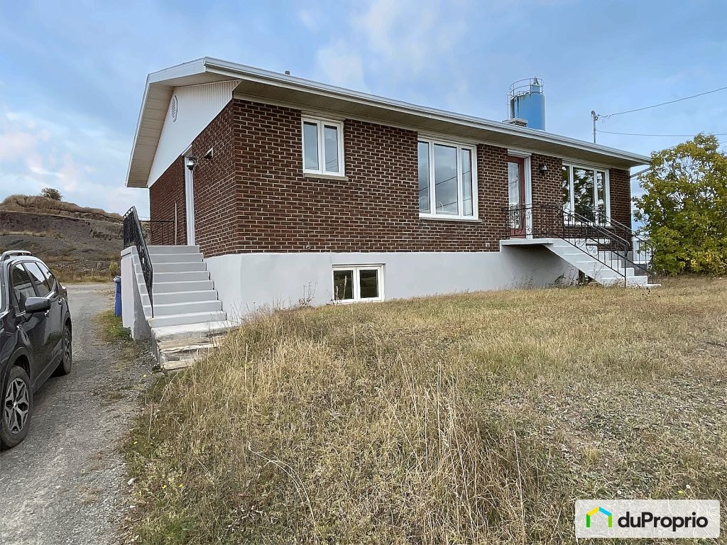 $399,000 - Bungalow in Rimouski (Ste-Odile-Sur-Rimouski) — photo 2