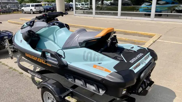 2024 SEADOO WAKE PRO 170 SOUND (FINANCING AVAILABLE) in Personal Watercraft in Strathcona County - Image 9
