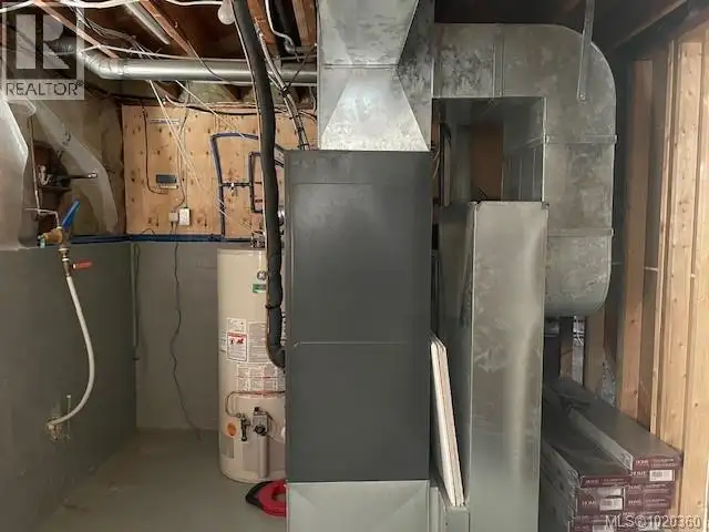 1746 Fitzgerald Ave Courtenay, British Columbia in Houses for Sale in Comox / Courtenay / Cumberland - Image 18