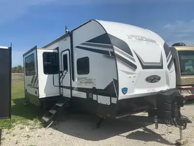 2022 Keystone Fuzion Impact Edition 330 Overview This 2022 Keystone Fuzion Impact Edition 330 is a p...
