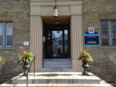 1 & 8 Mallory Gardens (West side of Yonge Street, Just North of St. Clair) APARTMENTS AVAILABLE FOR...