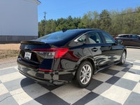 At Kings Honda you will experience an outstanding car buying experience. We make every effort to exc... (image 3)
