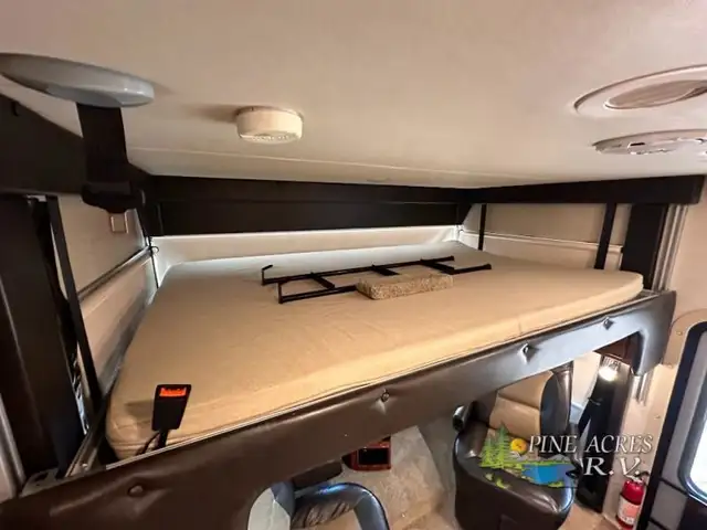 2018 Jayco Precept 35S Washer / Dryer Combo in RVs & Motorhomes in Moncton - Image 18