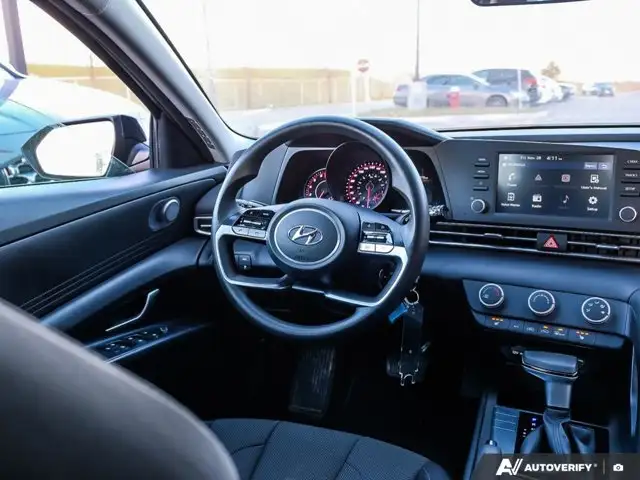 2023 Hyundai Elantra Essential Fwd | Cloth | Heated Seats in Cars & Trucks in Mississauga / Peel Region - Image 31