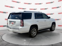 2017GMCYukon If you're in the market for an incredible SUV -- and value on-the-road comfort and mann... (image 4)