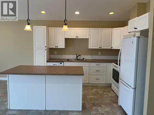 8334 87 AVENUE Fort St. John, British Columbia in Condos for Sale in Fort St. John - Image 3