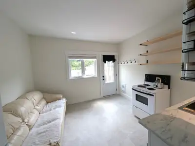 25-065 Lovely studio apartment in Waverley - utilities included