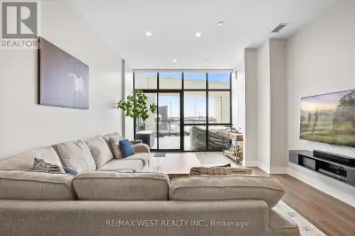 Absolutely stunning 1 bedroom, 2-bathroom condo in a fantastic location at 2900 Highway 7 Rd, Suite...