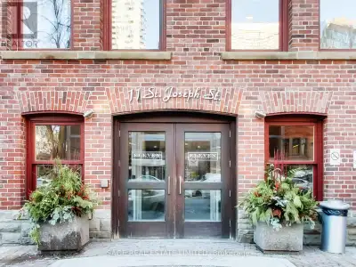 515 - 11 ST. JOSEPH STREET Toronto (Bay Street Corridor), Ontari
