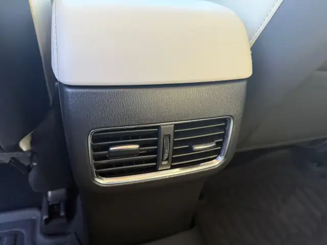 2017 Mazda CX-5 GT AWD at in Cars & Trucks in Burnaby/New Westminster - Image 16