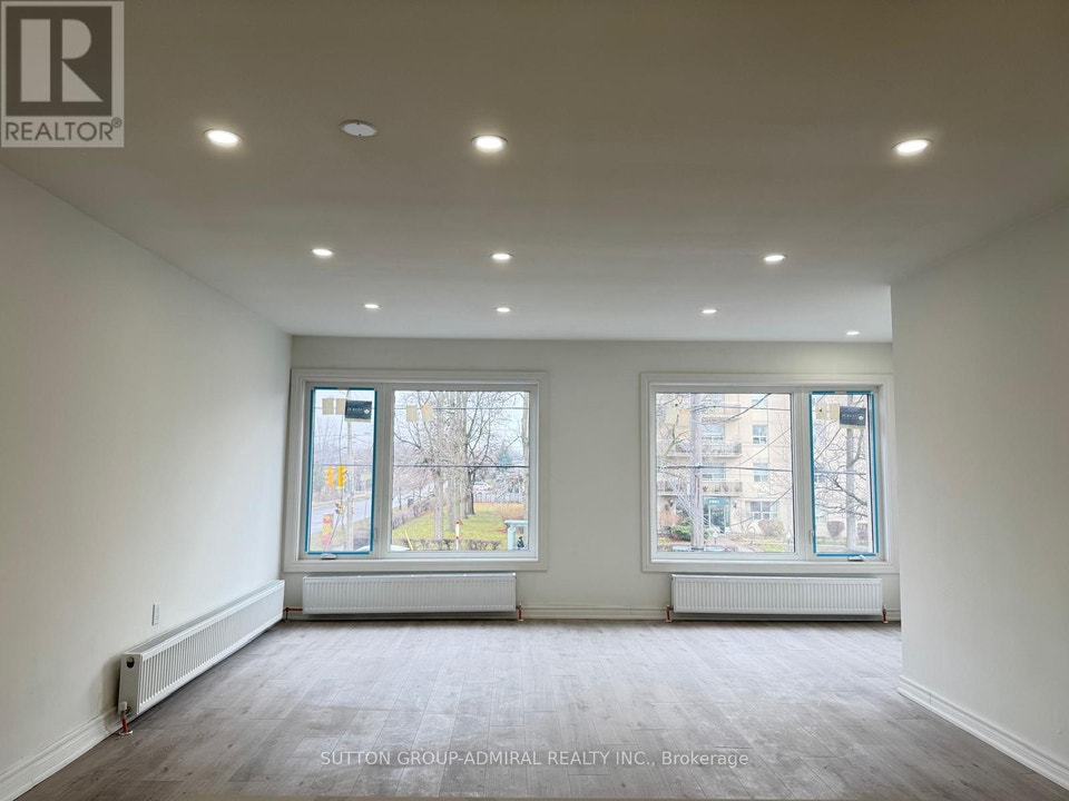 UPPER - 2986A DUFFERIN STREET Toronto (Yorkdale-Glen Park), Onta 2