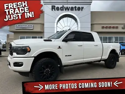 This Ram 2500 boasts a Intercooled Turbo Diesel I-6 6.7 L/408 engine powering this Automatic transmi...