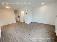 NEWLY RENOVATED 2 BED/1 BATH APARTMENT!