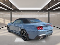 2025 Ford Mustang EcoBoost Sporty, stylish, and built to deliver an exciting driving experience, thi... (image 3)