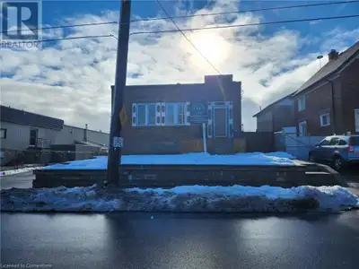 this unit offer 2235 sqft on the main level. The EMP-2 zoning allows for a variety of uses such as c...