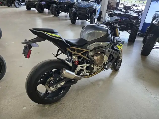 2023 BMW S 1000 R in Street, Cruisers & Choppers in Oakville / Halton Region - Image 4