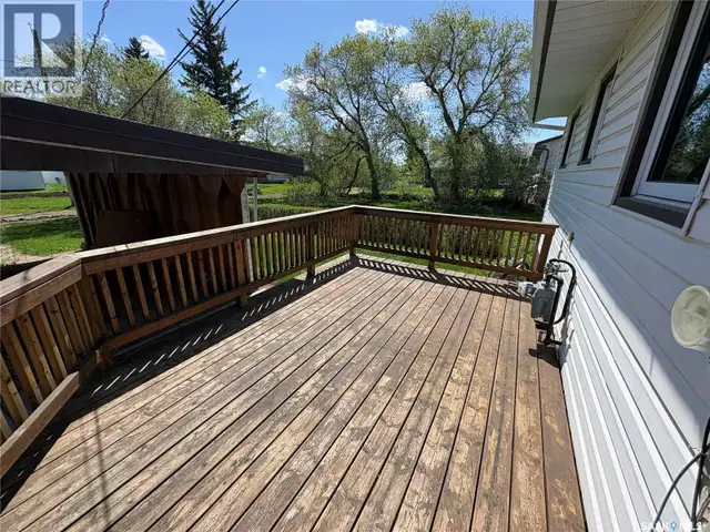 86 1st STREET SW Wadena, Saskatchewan in Houses for Sale in Saskatoon - Image 21
