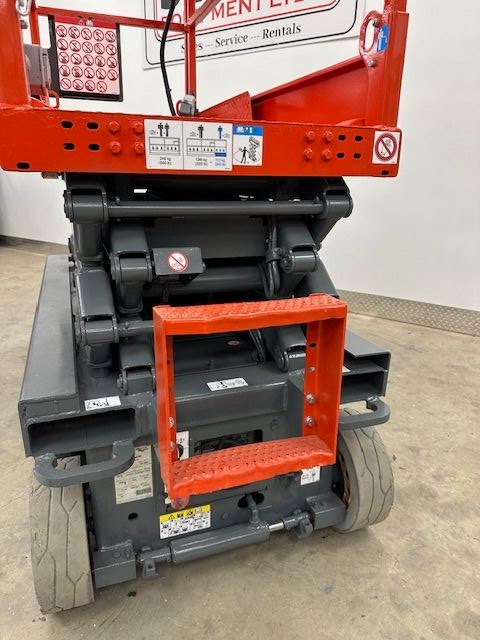 2017 Skyjack SJ3219 Electric Scissor Lift in Heavy Equipment in Hamilton - Image 7
