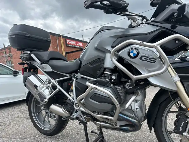 2015 BMW R1200GS ~ BMW R1200GS ~ HTD GRIPS ~ ADJUSTABLE SUSPENSI in Street, Cruisers & Choppers in City of Toronto - Image 29
