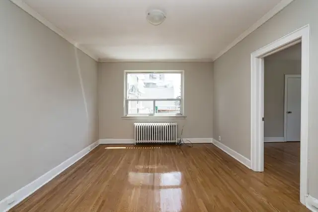 Semi renovated two bedroom at St. Clair and Bathurst - ID 1923 in Long Term Rentals in City of Toronto - Image 6