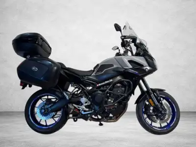 2020 Yamaha TRACER 900 Come and meet our experts at Gabriel BMW Moto / Moto International, your deal...