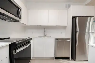 Renovated two bedroom, Dixon and Islington - ID 2899, View more