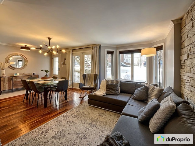 $375,000 - Condominium in Pointe-Aux-Trembles / East Montreal — photo 1