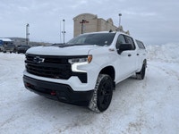 AMVIC Licensed Dealer AMVIC LICENSED DEALER//Stock Number: CP274407A *Premium Heated Bucket Seats *1... (image 3)