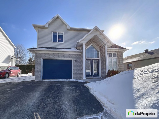 $649,900 - 1 1/2 Storey for sale in Beauport — photo 1