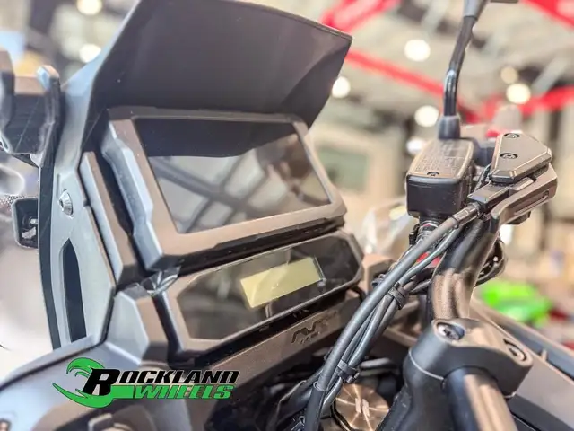 2025 Honda NT1100 DCT ABS in Sport Touring in Ottawa - Image 9