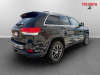 A refined midsize SUV with upscale comfort, strong capability, and modern convenience features, offe... (image 3)